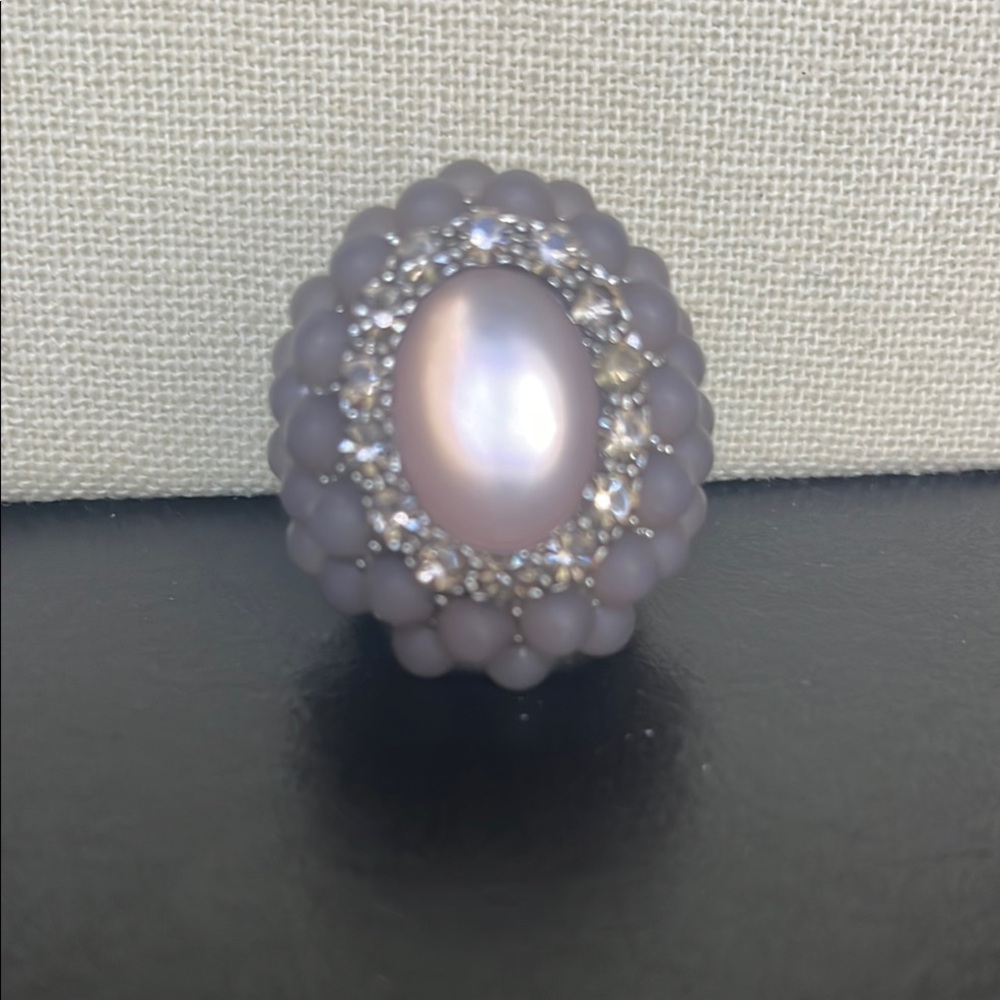 Gorgeous Rarity Purple White Vintage-Inspired Deco Ring with Intricate Filigree